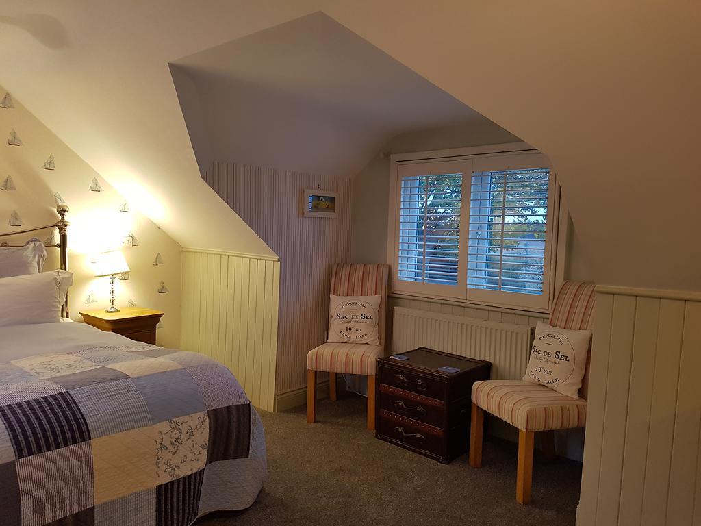 The Bosham B&B エクステリア 写真