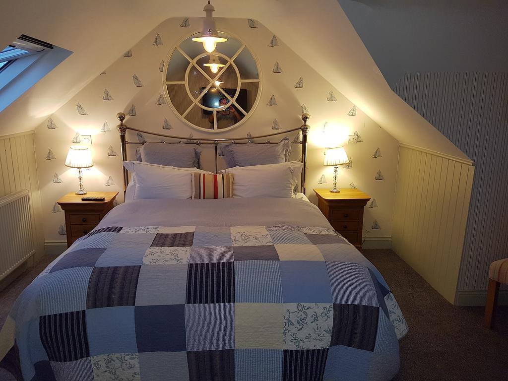The Bosham B&B エクステリア 写真
