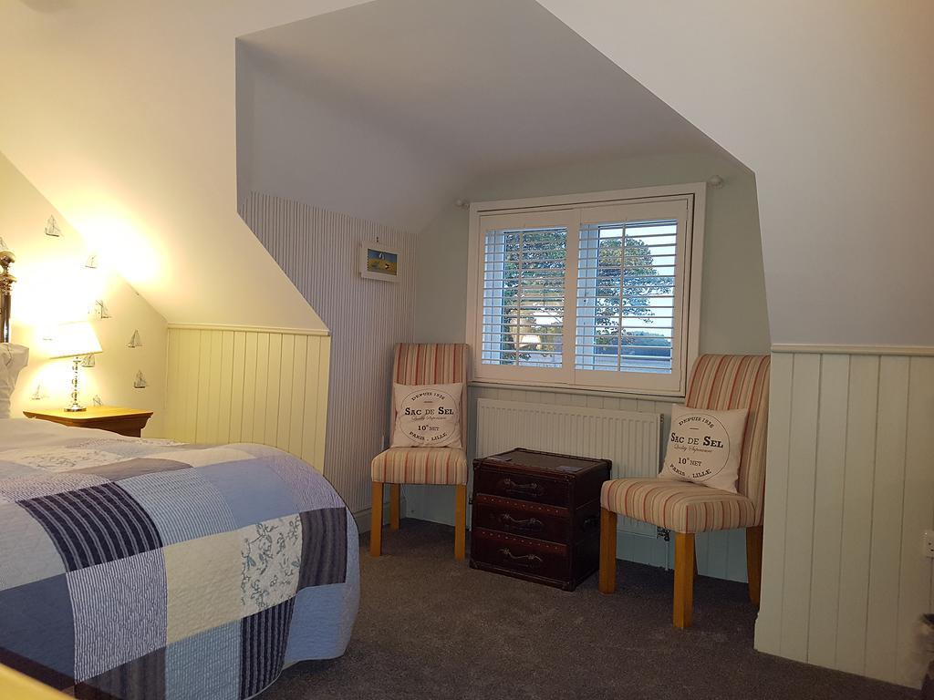 The Bosham B&B エクステリア 写真