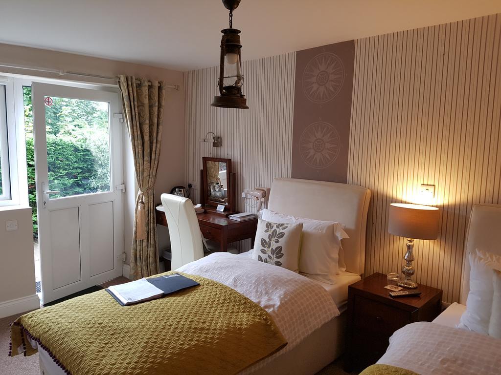 The Bosham B&B エクステリア 写真