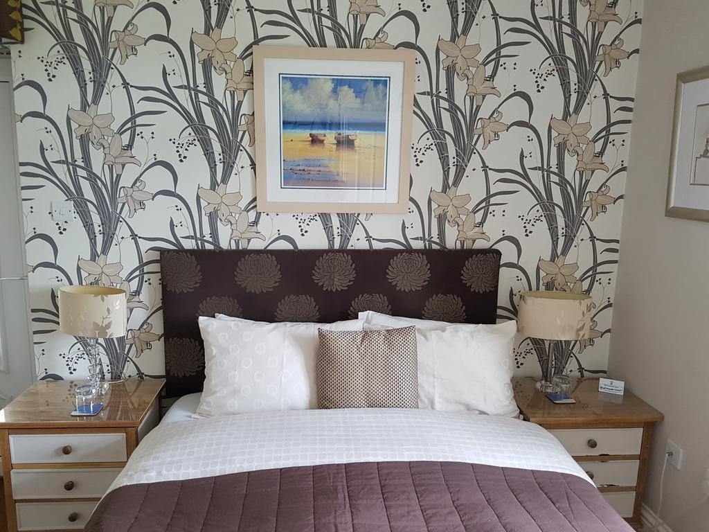 The Bosham B&B エクステリア 写真