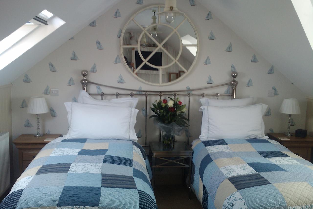 The Bosham B&B エクステリア 写真